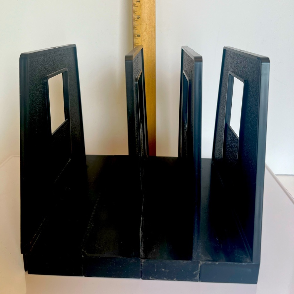Adjustable Black Plastic File Folder Rack/Sorter. Rack has 3 Slots. Organizer. - Picture 4 of 5